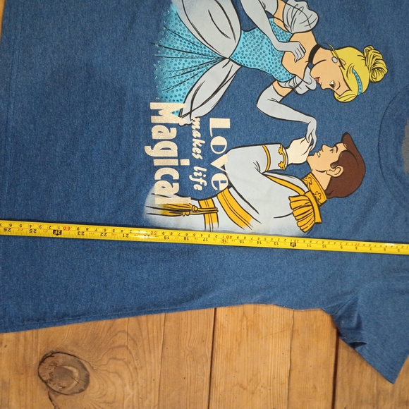 Disney Cinderella/Prince Charming Blue Tee with Gold Logo XL - Picture 5 of 8